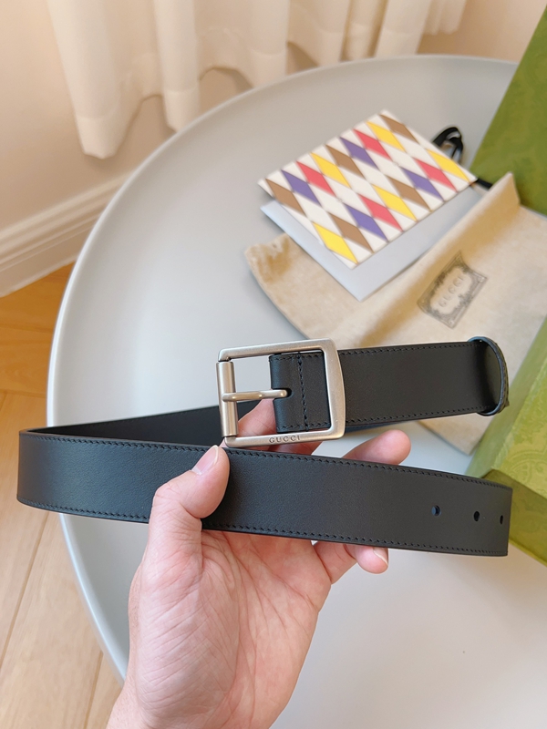 スーパーコピーグッチベルト細部ディテール